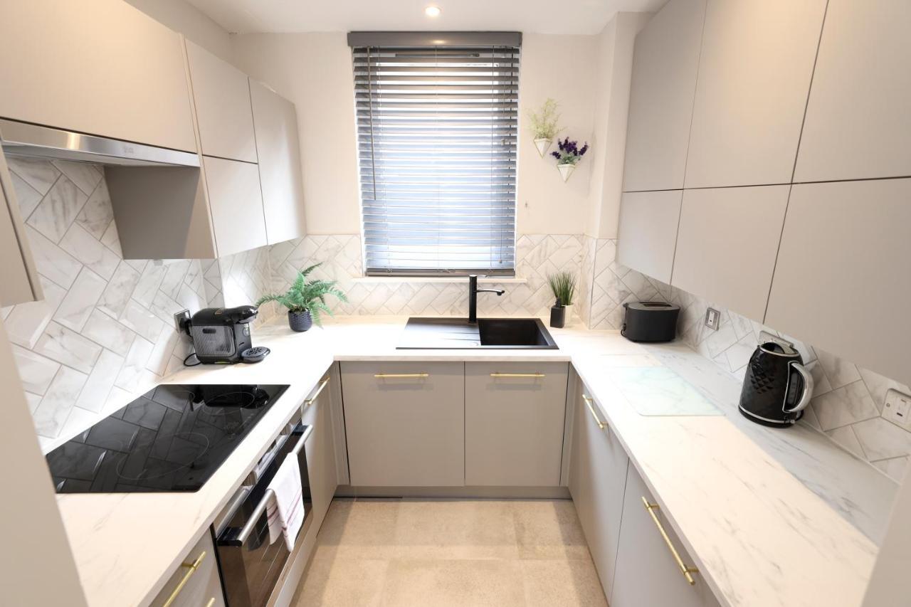 Joivy Modern 1 Bed Flat In West End, Close To Princes Gardens Edinburgh Exterior photo